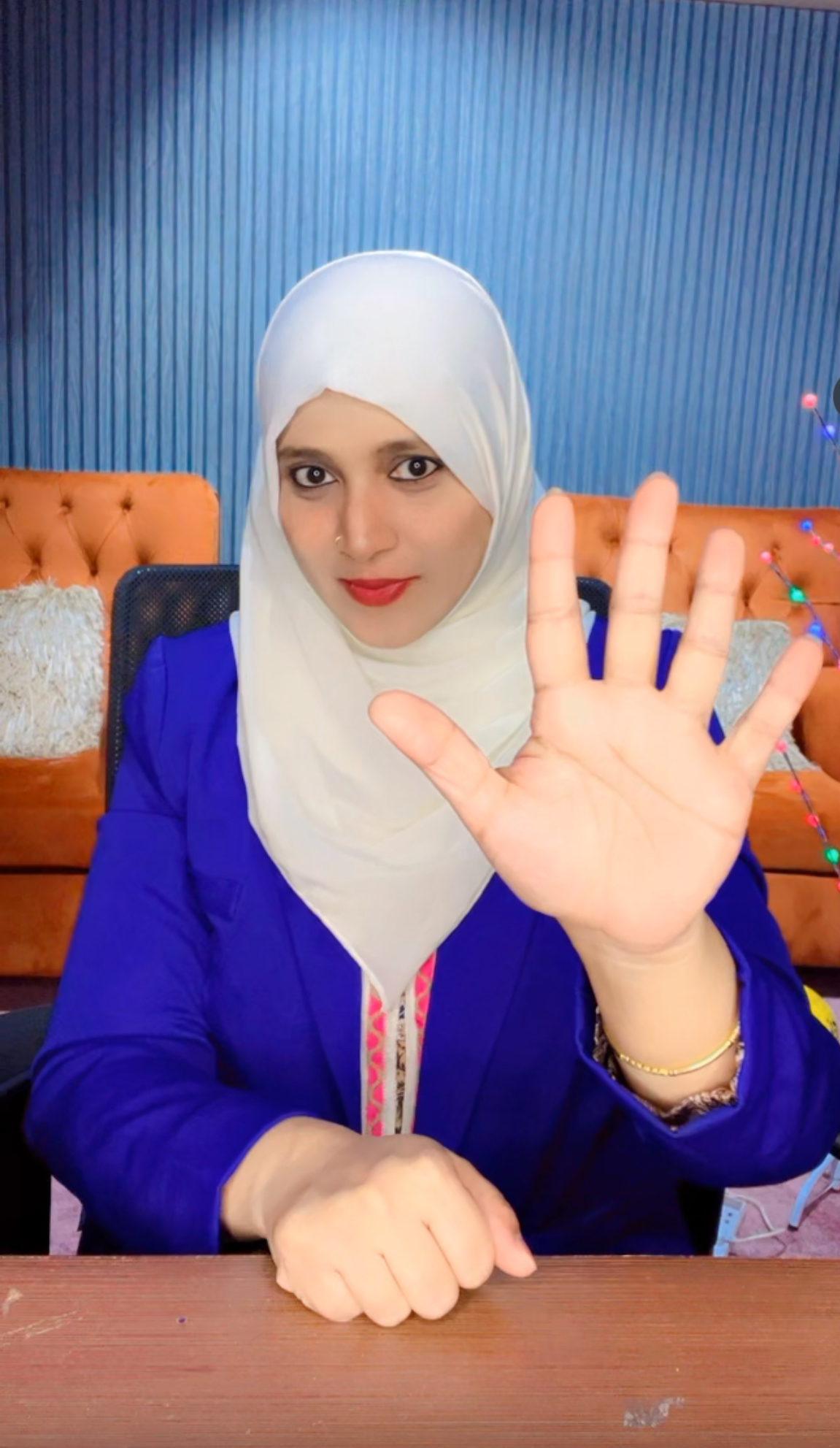 Dr. Shagufta Gulnaj - UAE Teacher Trainer